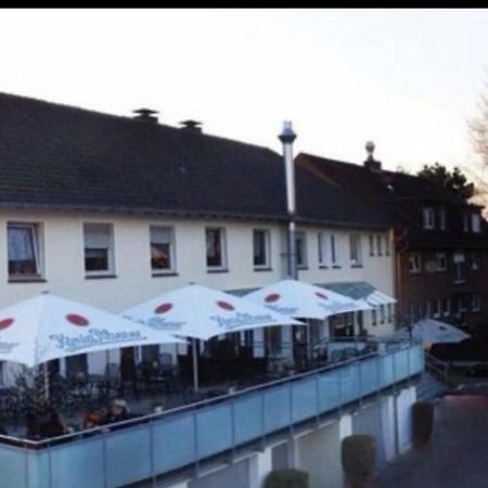 Hotel Restaurant Muether Gutersloh Bagian luar foto
