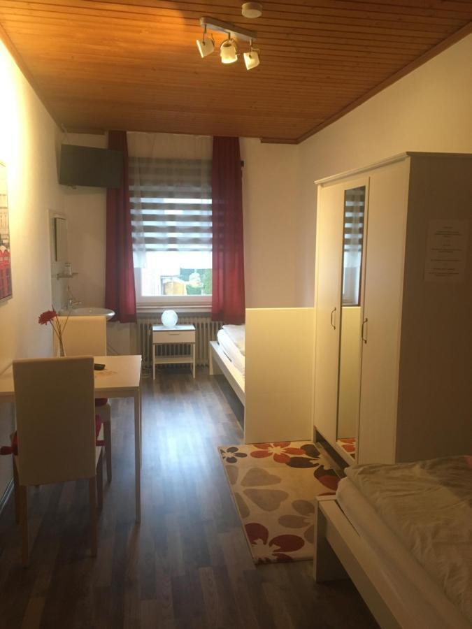 Hotel Restaurant Muether Gutersloh Bagian luar foto